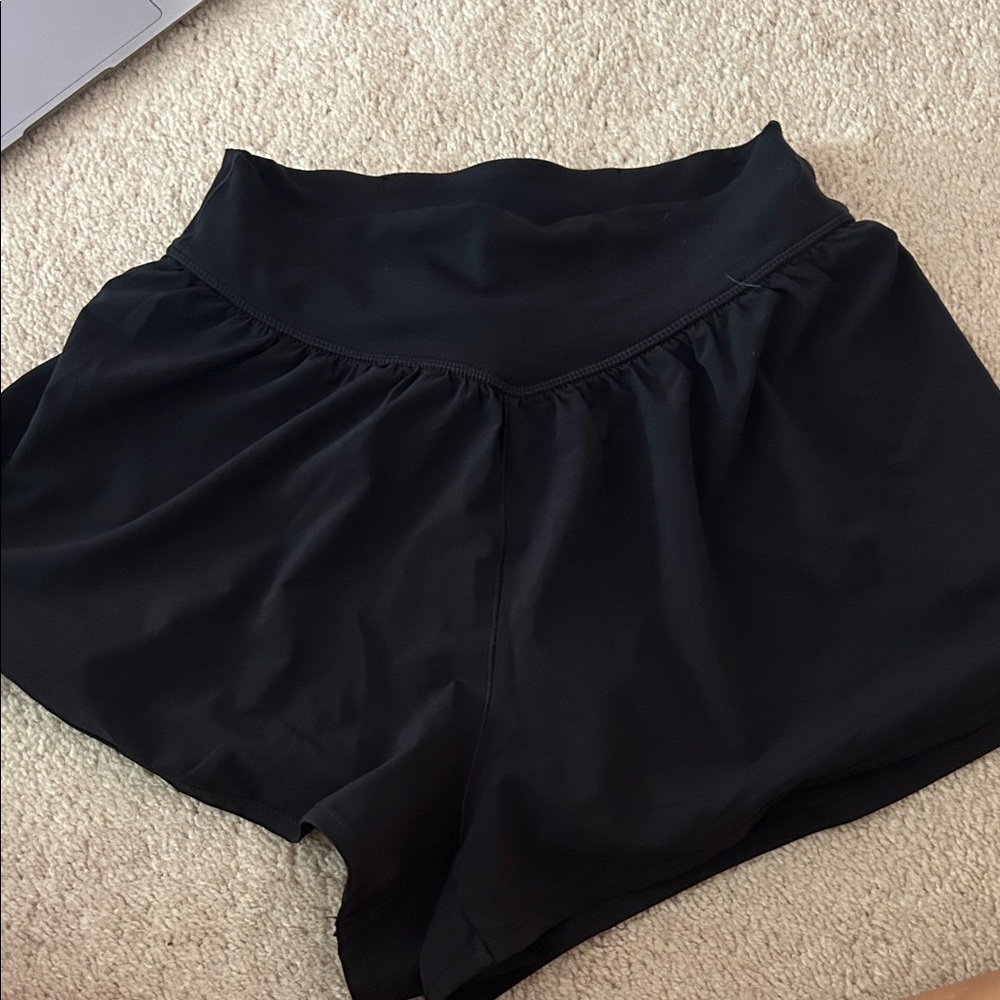 Aerie Offline Flowy Shorts